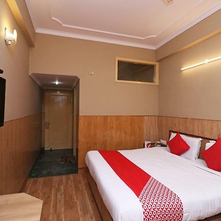 קטרה Oyo 22075 Hotel Bali Palace מראה חיצוני תמונה