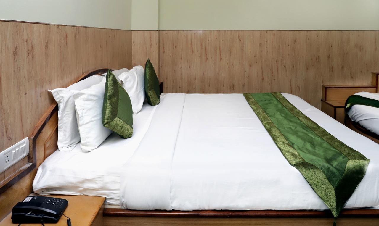 קטרה Oyo 22075 Hotel Bali Palace מראה חיצוני תמונה